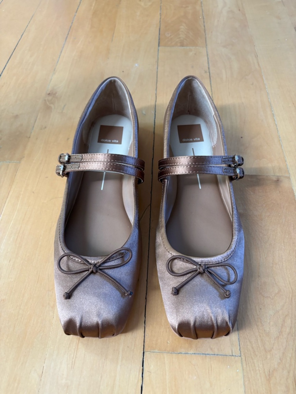 Dolce Vita Gibsen Ballet Flats Mid Brown Satin…new without box - Picture 2 of 6